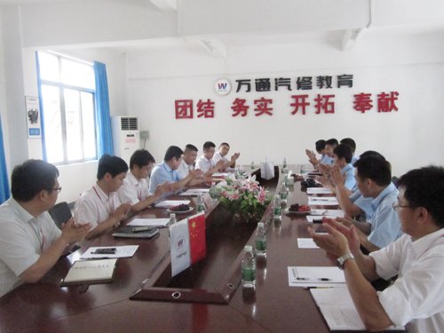 兄弟院校湖南万通到广州万通参观