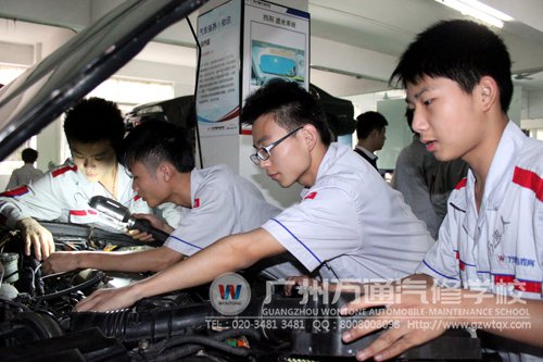 在广州万通汽修学校逐梦的学子