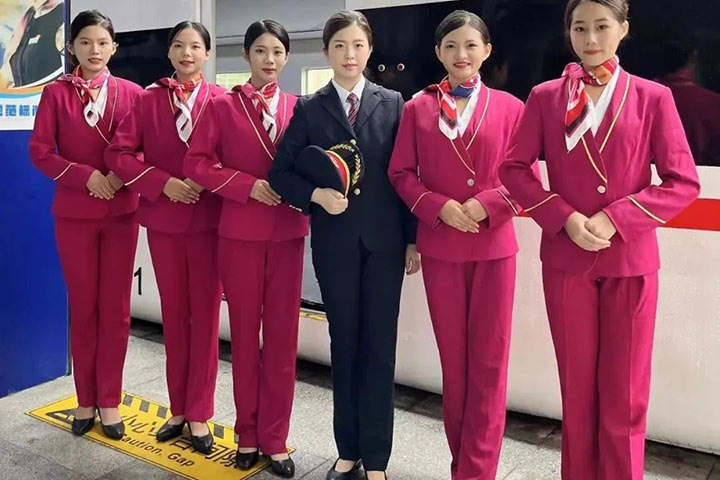 选择广州万通技术学校  做现代“六有”人才